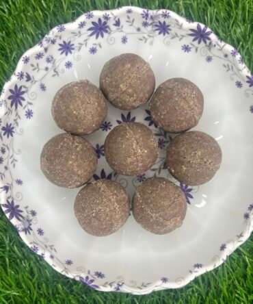 BRIDE GROOM RICE LADDU (MAPILLAI SAMBA LADDU) (12 Pieces)