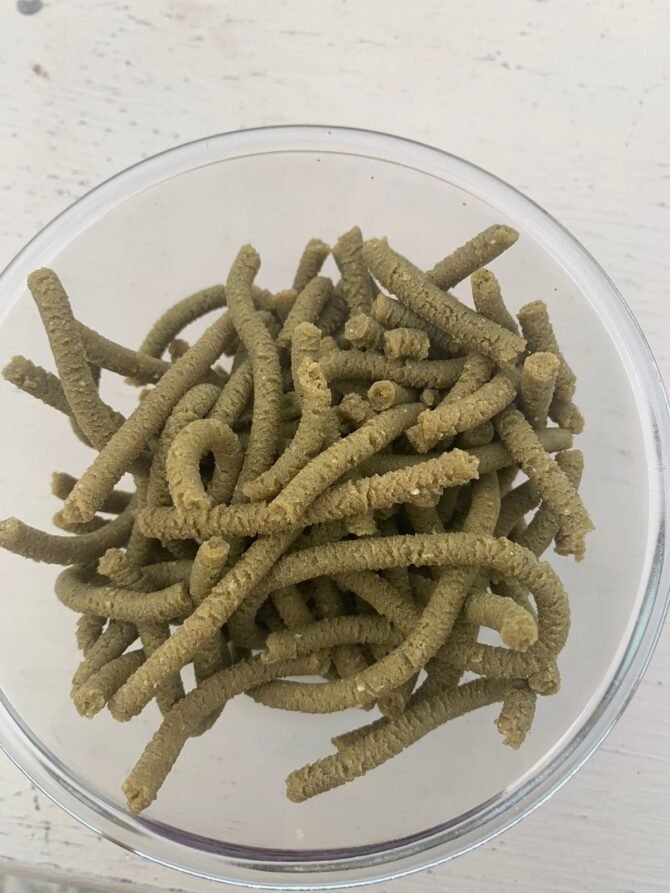 MURINGA SORGHUM MILLET MURUKKU (MURINGAI SOLAM MURUKKU)