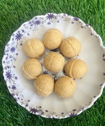 SPROUTED PEARL MILLET LADDU (12 Pieces)